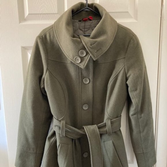 Esprit Olive Green Jacket with belt - Picture 1 of 12